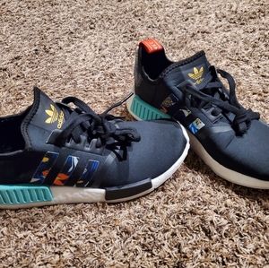 Addidas NMD R1 floral